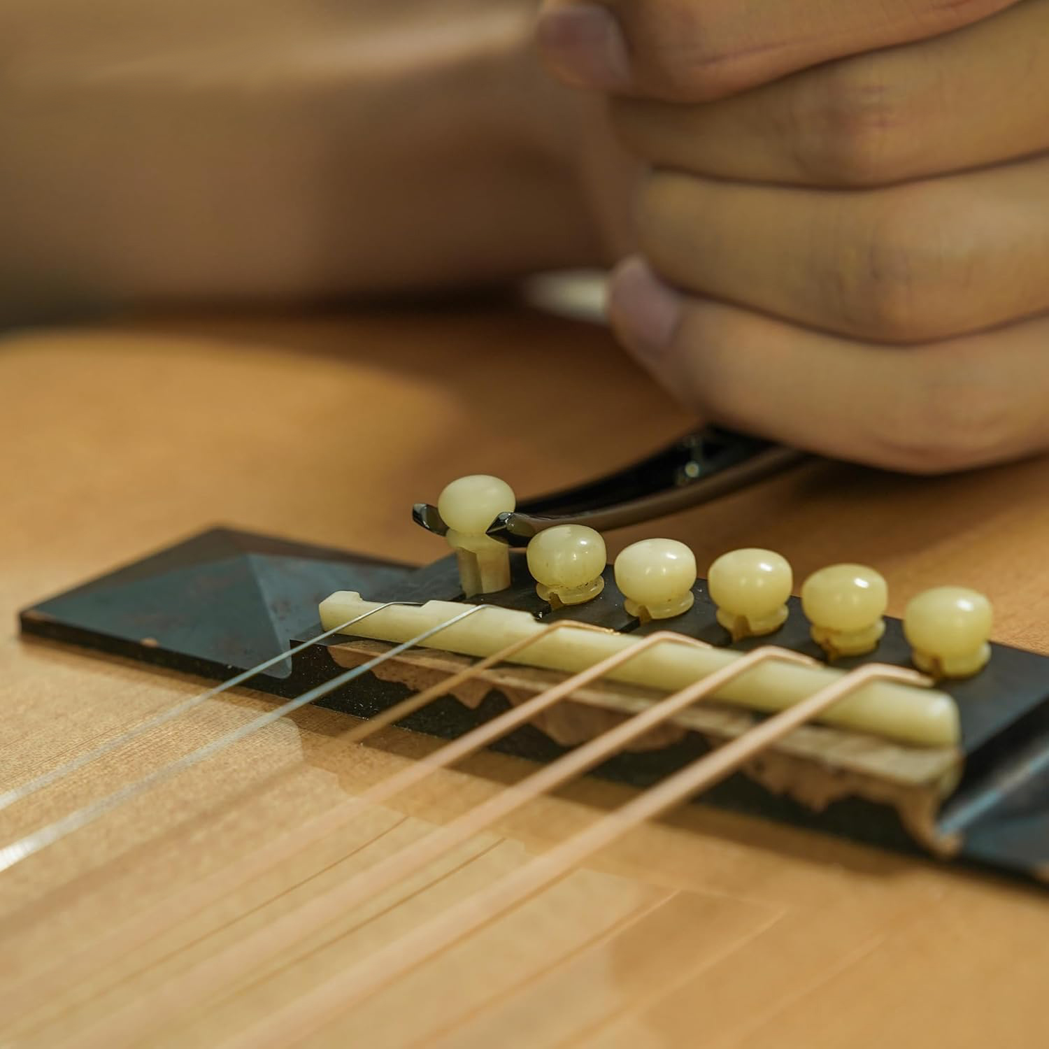 Capotasto 4-in-1 per Chitarre  - Musical Instrument In English recensione e prezzo